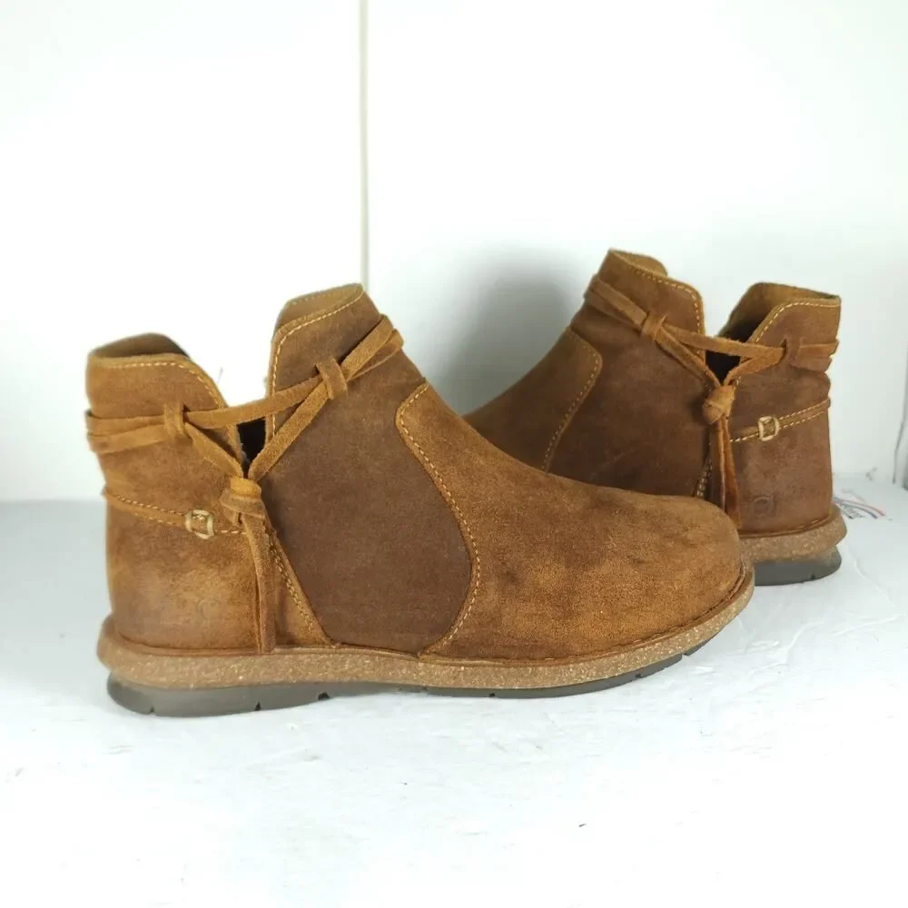 Born Women's Tarkiin US 11 Brown Distressed Suede Side Zip Ankle Boots Booties